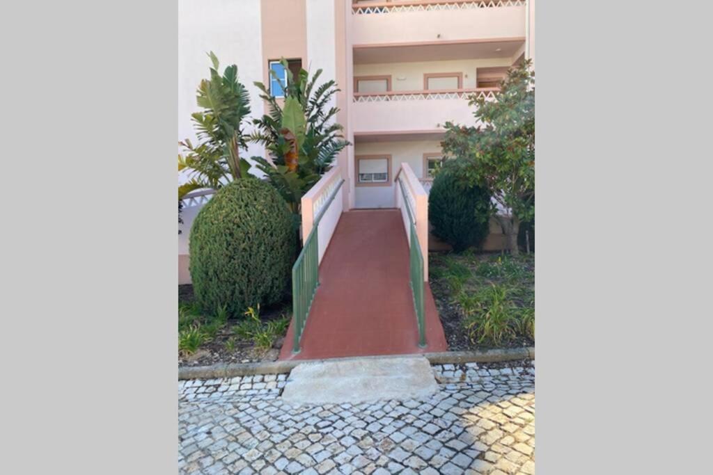Lovely 2 Bedroom Apartment Including Pool, Stunning Ocean Views & Beach Closeby Luz Eksteriør bilde
